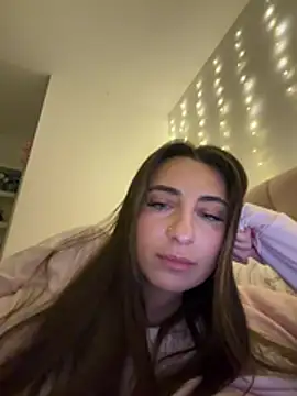 CuteJuliaa online show from March 9, 8:13 pm