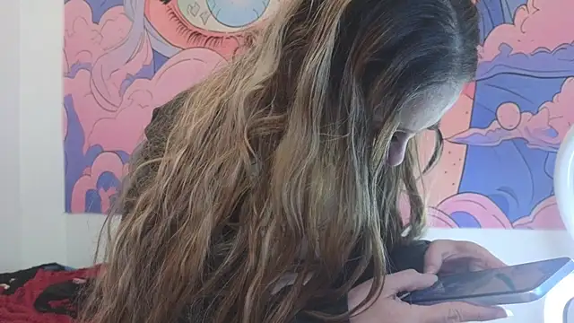 Caroline hernandes online show from June 1, 12:51 pm
