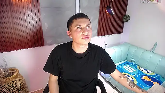 Matteo Hun online show from March 15, 3:12 am