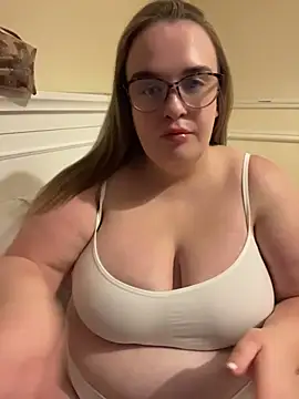 Snapshot of Lexib12xx chatting on July 2, 10:49 pm Lexib12xx online show from July 2, 10:49 pm