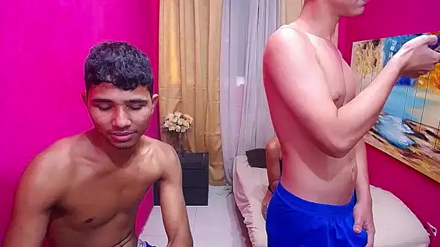 hotsex couple online show from March 18, 6:44 pm