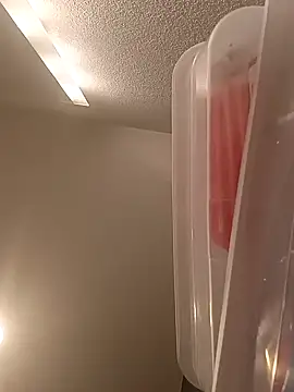 luckilyfound3 online show from March 5, 6:04 pm