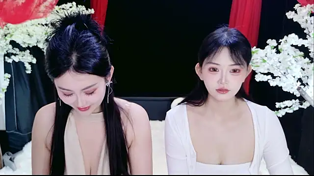 Banana-Milk69 online show from March 14, 1:23 am