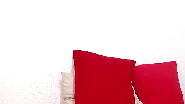 Snapshot of sexxylatinx1 chatting on June 23, 7:12 pm sexxylatinx1 online show from June 23, 7:12 pm