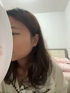 Smallwood 29 online show from March 15, 7:47 am