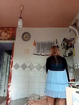 Snapshot of ViktoriaSexi1 chatting on June 3, 8:06 am ViktoriaSexi1 online show from June 3, 8:06 am