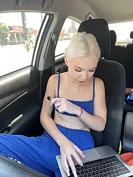 KissAurora  online show from March 14, 4:07 am