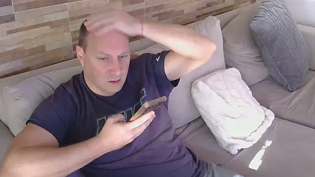 lustonfan online show from May 11, 1:28 pm
