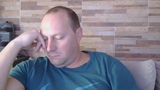 lustonfan online show from May 15, 12:01 pm