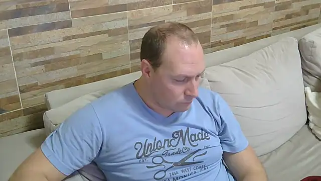 lustonfan online show from May 27, 12:24 pm