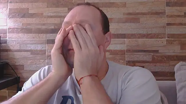 lustonfan online show from July 25, 12:47 pm