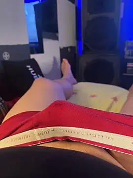 MatthewEmme2121 online show from June 21, 12:30 pm
