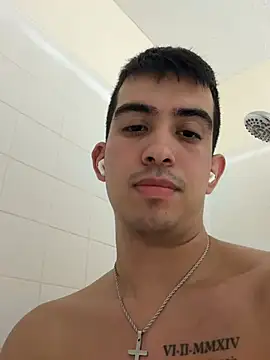 papichulo102099 online show from March 6, 1:02 am