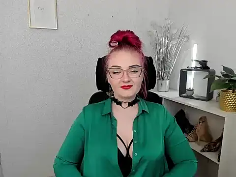 redkissruby online show from March 10, 1:38 pm