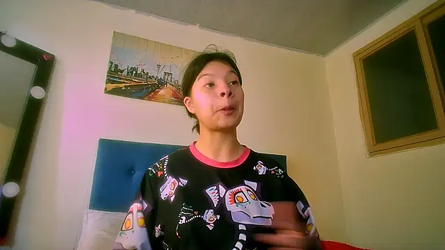 Snapshot of HIMAWARY_SOIN5 chatting on June 3, 1:14 pm HIMAWARY SOIN5 online show from June 3, 1:14 pm