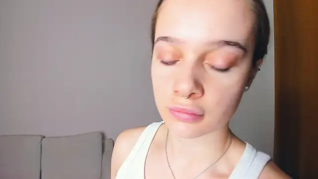 MeriPhelan online show from March 17, 7:23 am