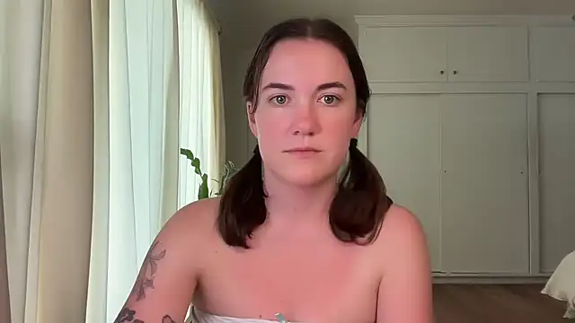 summerxo online show from April 26, 11:13 pm