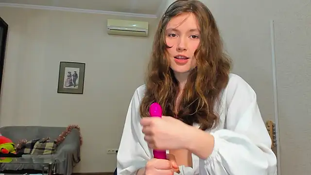 MaryannSofts online show from March 18, 3:37 pm