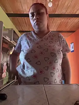 nahomy05 online show from March 17, 1:25 pm