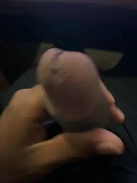 sexcboi69 online show from July 17, 9:27 am