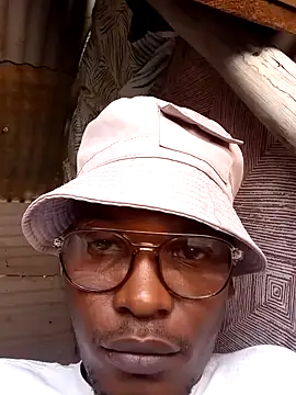 Snapshot of ZonkeBonkesexxy chatting on March 14, 10:32 am ZonkeBonkesexxy online show from March 14, 10:32 am