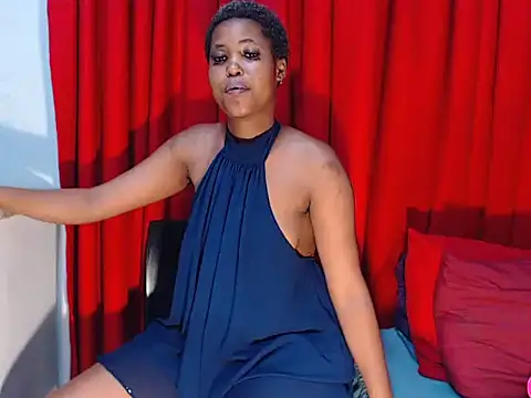 DarkDivva18 online show from July 9, 7:51 pm