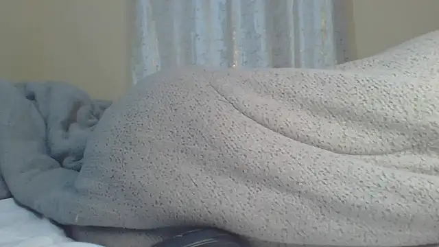 Snapshot of ndivhuwomuleya chatting on May 13, 4:26 pm ndivhuwomuleya online show from May 13, 4:26 pm