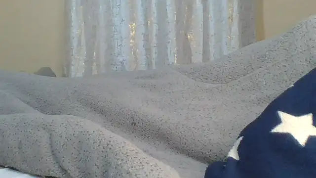 Snapshot of ndivhuwomuleya chatting on June 20, 12:03 am ndivhuwomuleya online show from June 20, 12:03 am