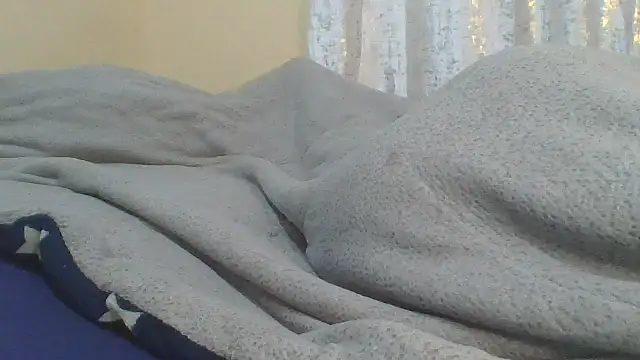 Snapshot of ndivhuwomuleya chatting on July 27, 4:19 am ndivhuwomuleya online show from July 27, 4:19 am