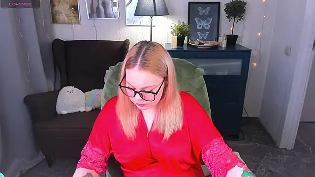 AmeliaMerris online show from May 5, 11:07 am