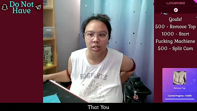 Snapshot of Cypurr chatting on June 13, 9:46 pm Cypurr online show from June 13, 9:46 pm