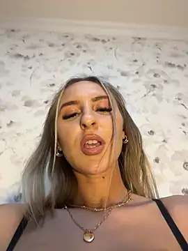 LexyTuned online show from March 8, 5:17 pm