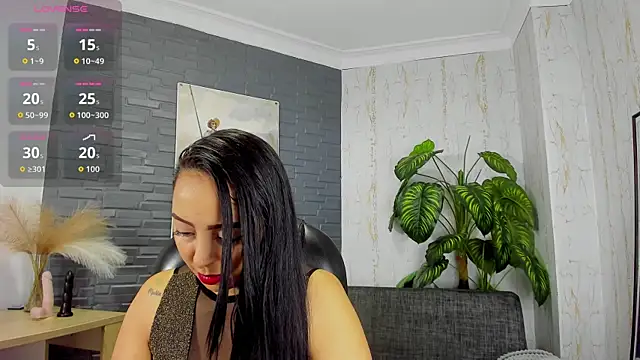 shirley taylor  online show from May 1, 11:37 am