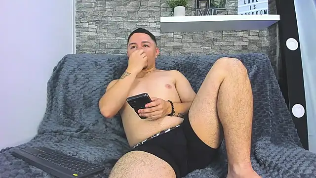 dalton brand online show from March 12, 11:38 am