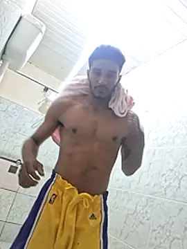 roariel online show from March 14, 2:06 am