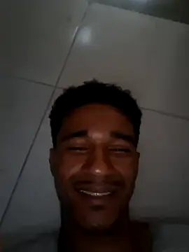 roariel online show from March 15, 8:04 pm