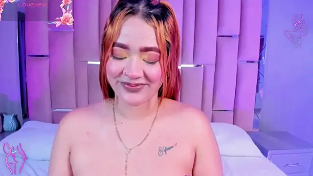 Saory     online show from April 27, 10:08 pm