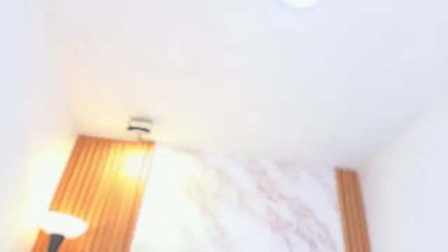 Snapshot of j_belle_ chatting on May 24, 9:47 am j belle online show from May 24, 9:47 am