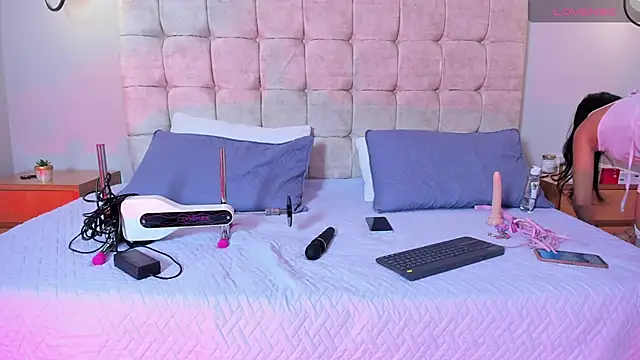 Katty cute19 online show from April 23, 4:24 am