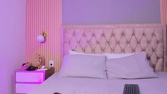 Katty cute19 online show from July 31, 4:12 am