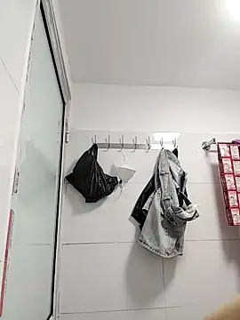 Ruby-xx online show from April 13, 1:05 pm