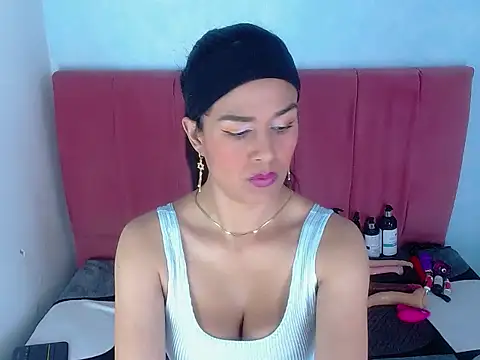 abrilruizcm101 online show from March 14, 1:34 am