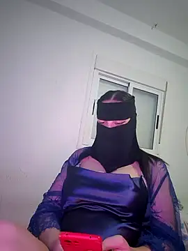 om tiz online show from March 10, 7:19 pm