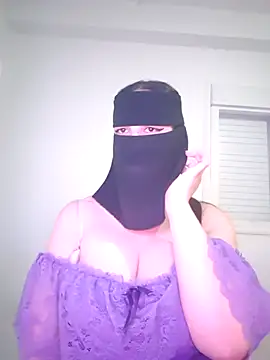 om tiz online show from March 11, 7:20 pm