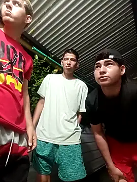 3hornys-straights online show from March 9, 1:53 am