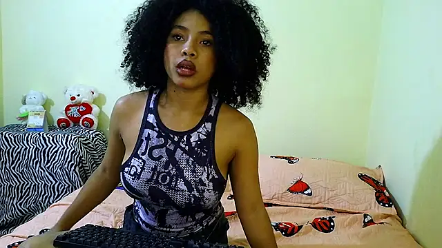 Larita curly online show from April 29, 10:16 pm
