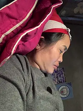 ten-girl-2k5 online show from March 17, 1:03 pm