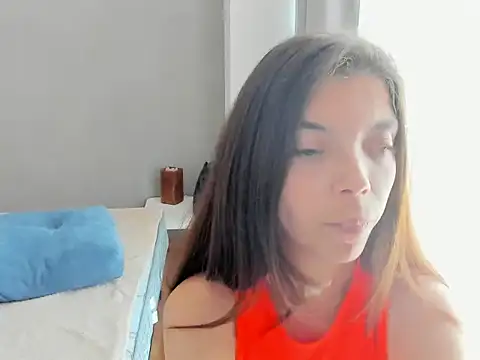 Snapshot of LikaAeiston1 chatting on June 18, 9:14 am LikaAeiston1 online show from June 18, 9:14 am