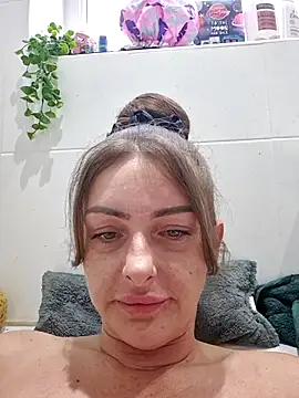 sexymilf30x online show from March 9, 9:02 am