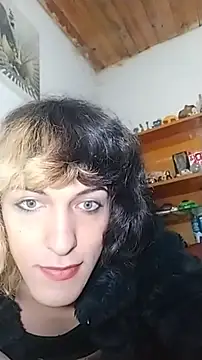 MakiMorningstar online show from March 17, 11:02 am